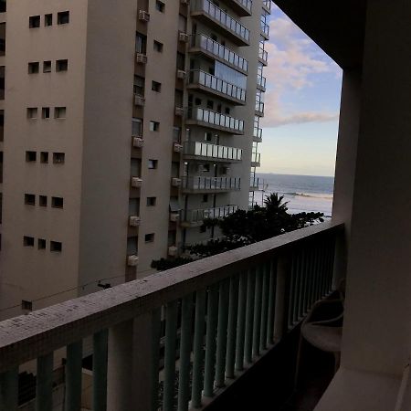 Pitangueiras, Frente Ao Mar Com Servico De Praia Apartment Guarujá Exterior photo
