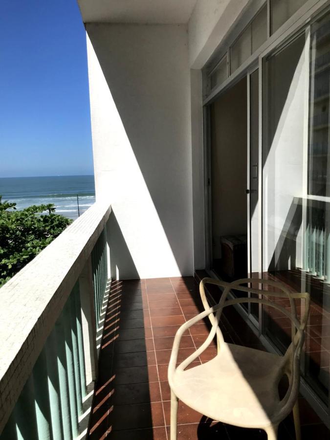 Pitangueiras, Frente Ao Mar Com Servico De Praia Apartment Guarujá Exterior photo